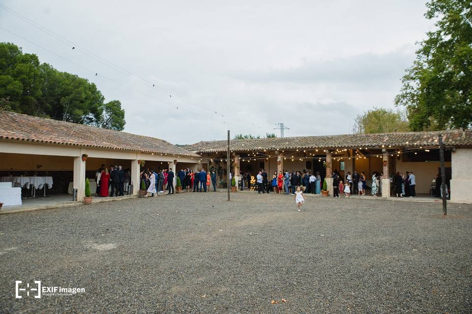 Porches, ceremonia