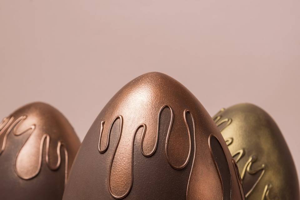 HUEVOS DE CHOCOLATE