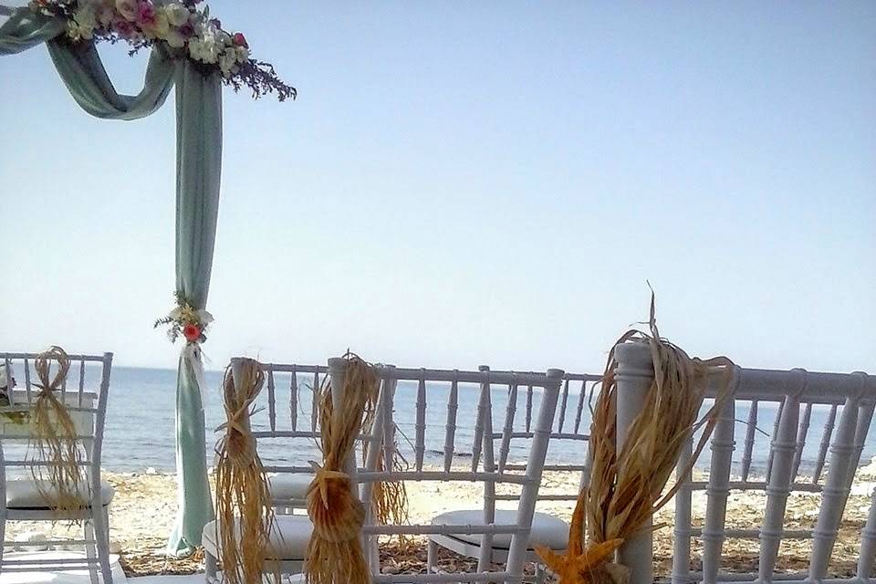 Detalle de boda en la playa