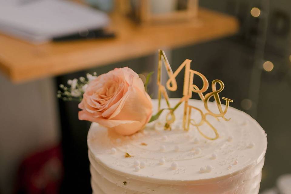 Tarta con rosas