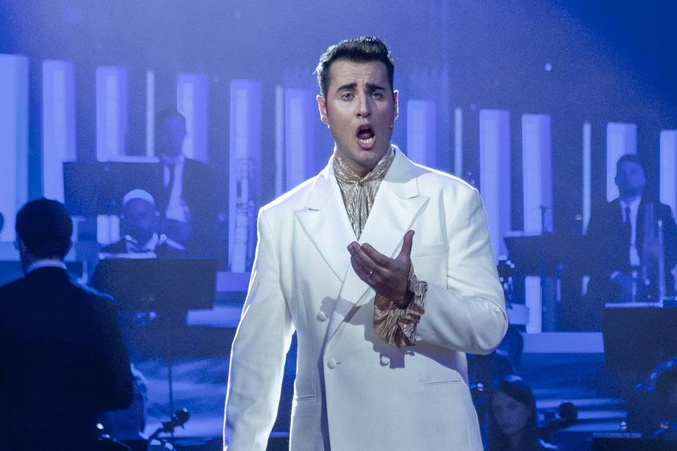 Álvaro Chaves Tenor