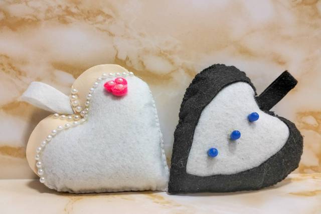 Corazones de fieltro