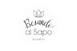 Besando al Sapo