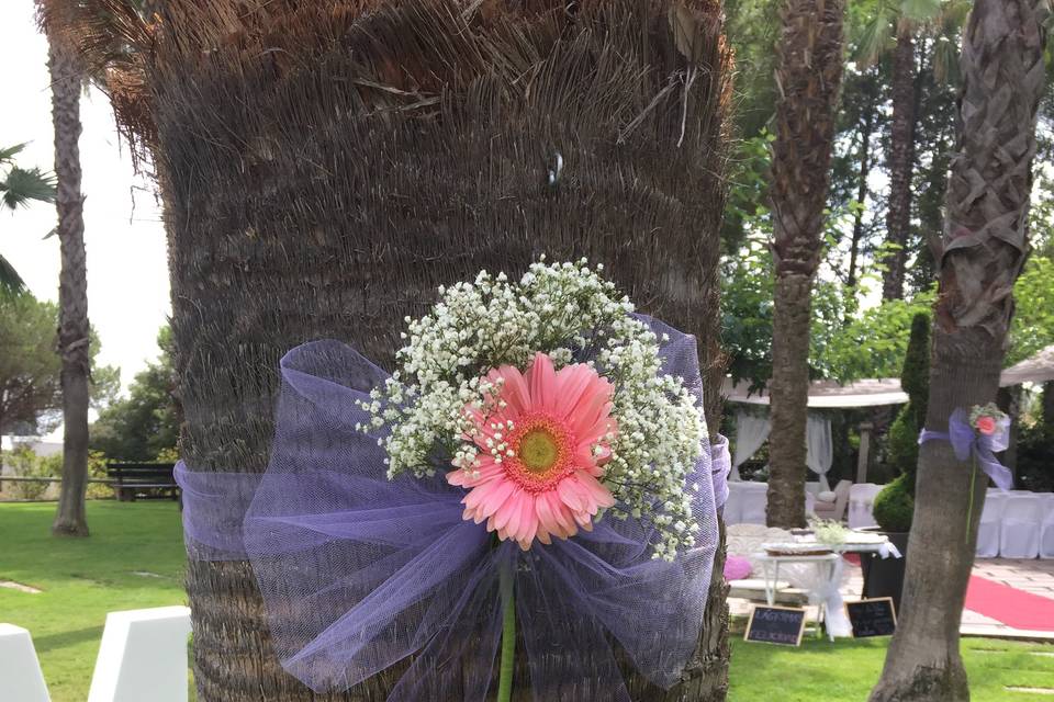 Letras con decoración floral