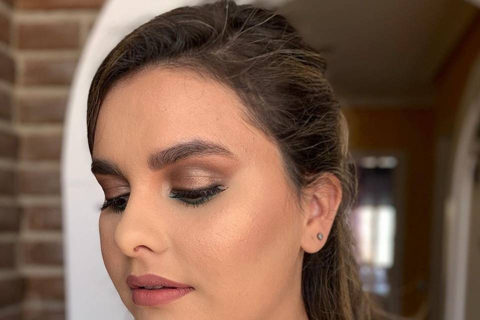 Yuliana Ducós Makeup Artist