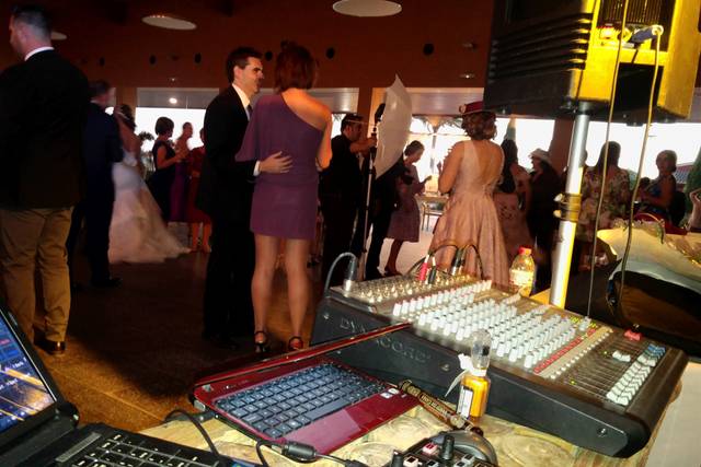 Boda en Vistahermosa