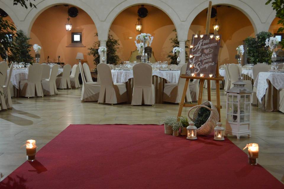 Decoración del Patio de San Antonio