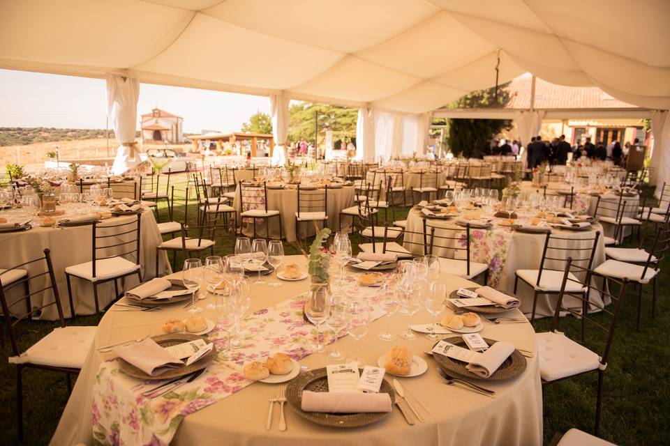 Banquete en carpa