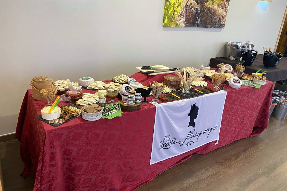 Mesa quesos cumpleaños