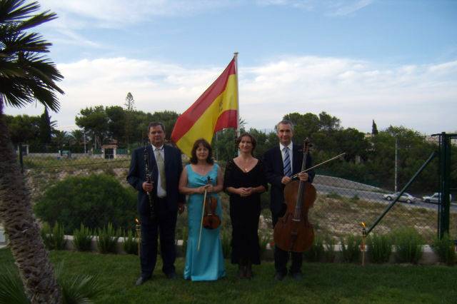 Inauguración en San Juan de Alicante