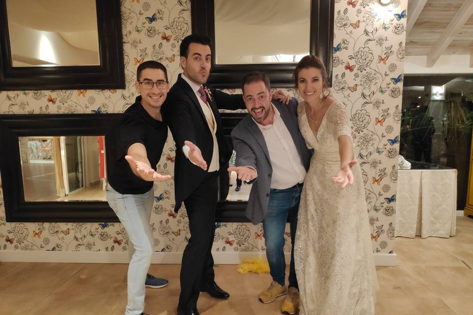 Foto con los novios