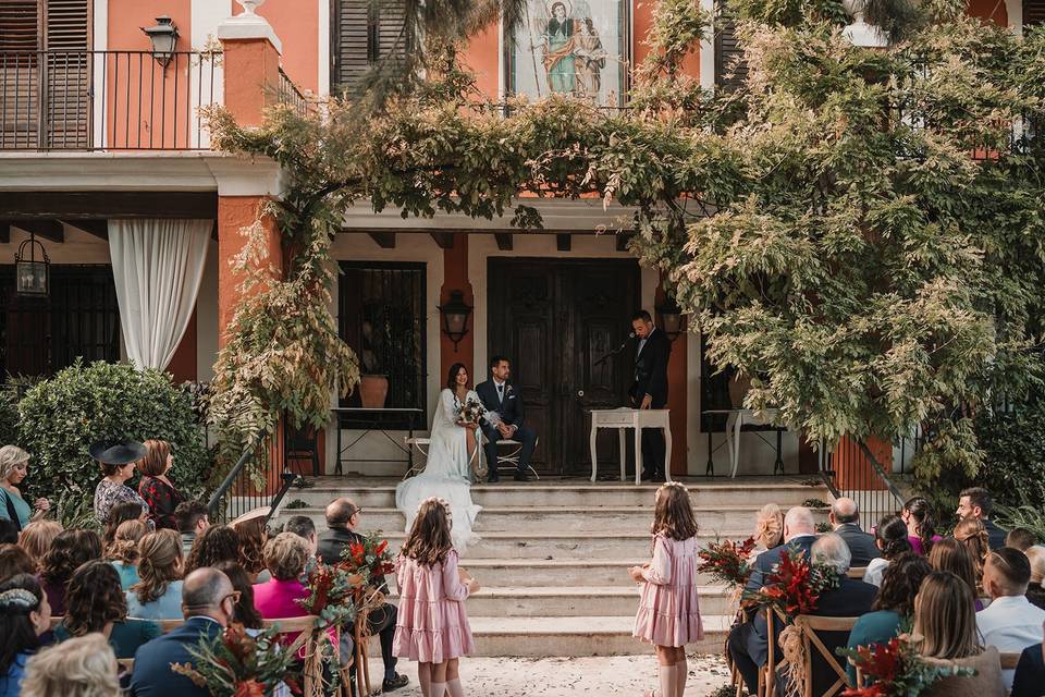 Ceremonia en la fachada