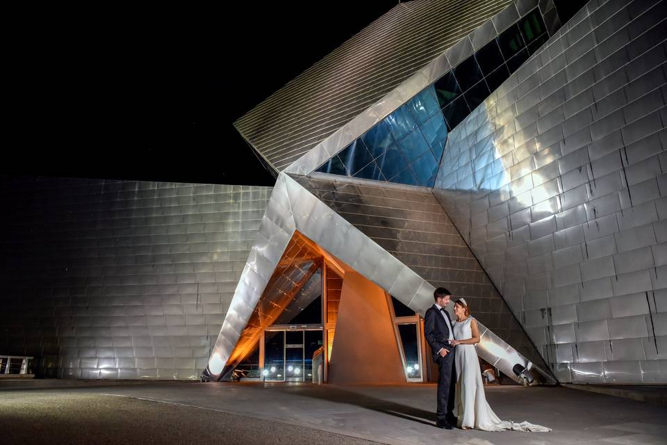 Novios en la bodega