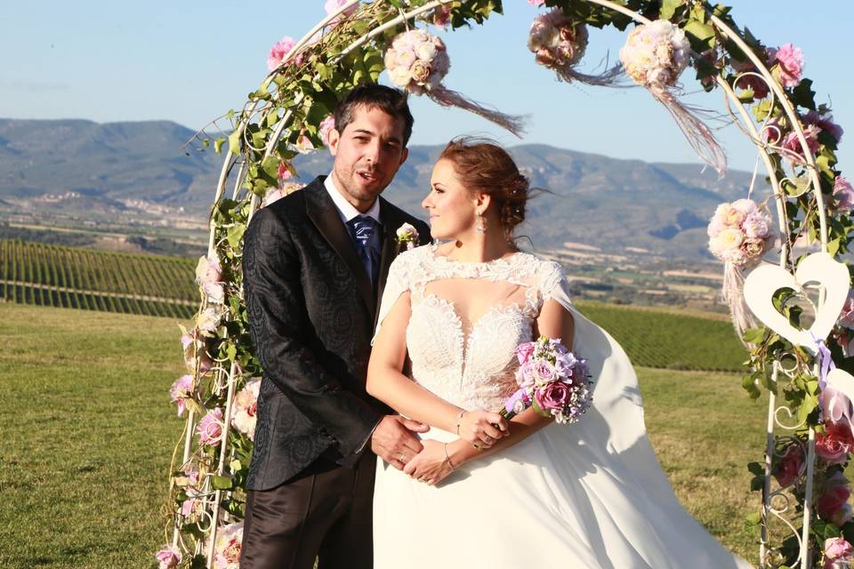 Ceremonia frente a la bodega