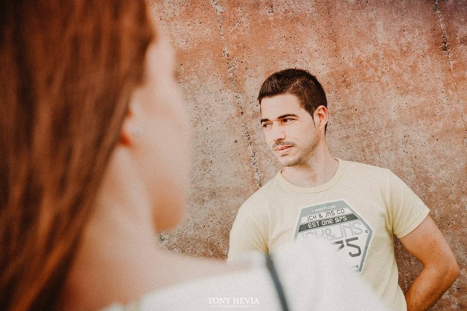 Tony Hevia ©