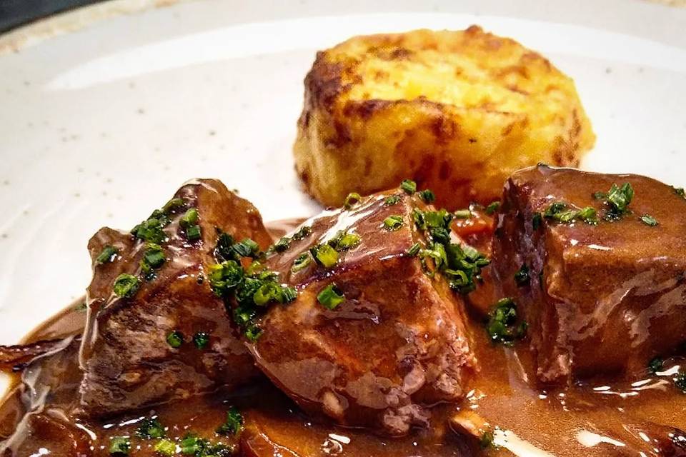 Presa y salsa foie