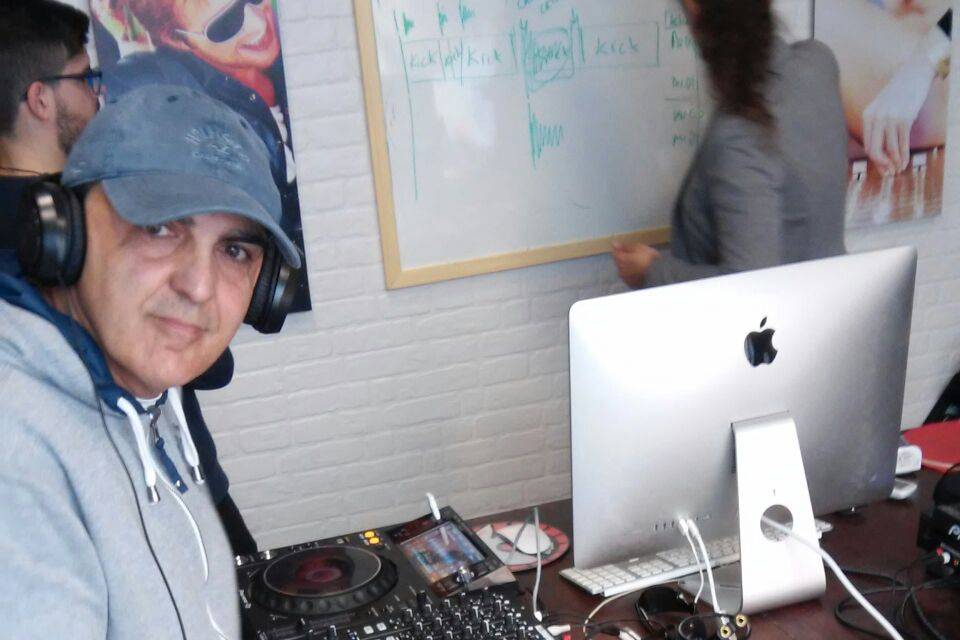 DJ Toni Dirola