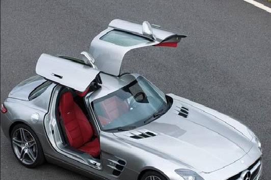 Mercedes-Benz SLS AMG