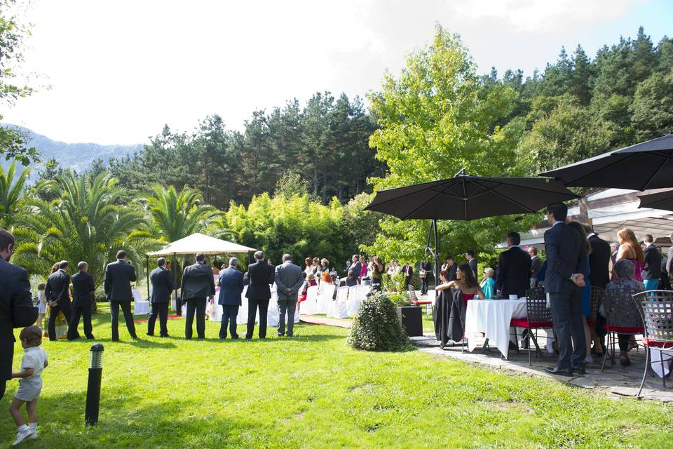 Cóctel al aire libre