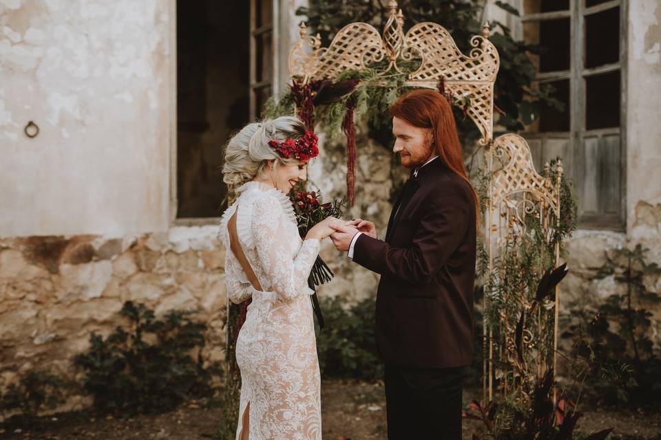 Boda de estilo gótico romántico