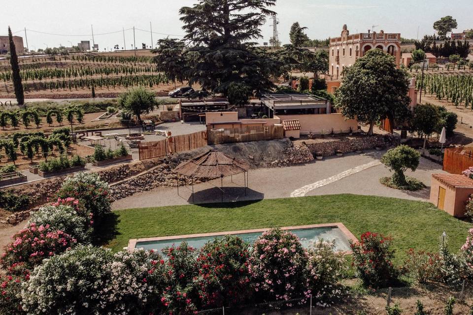 Dosterras Wine Garden