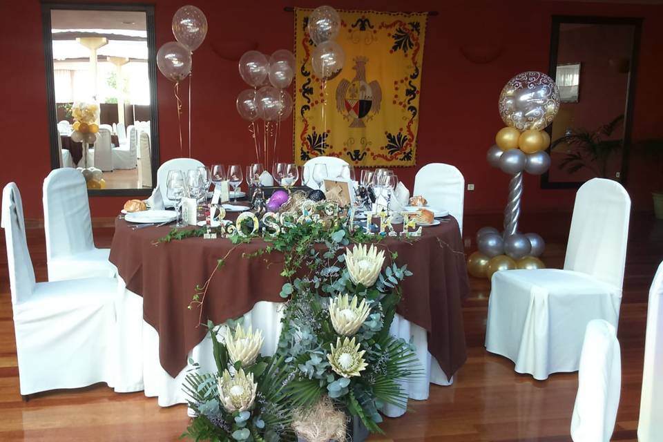 Mesa de los novios