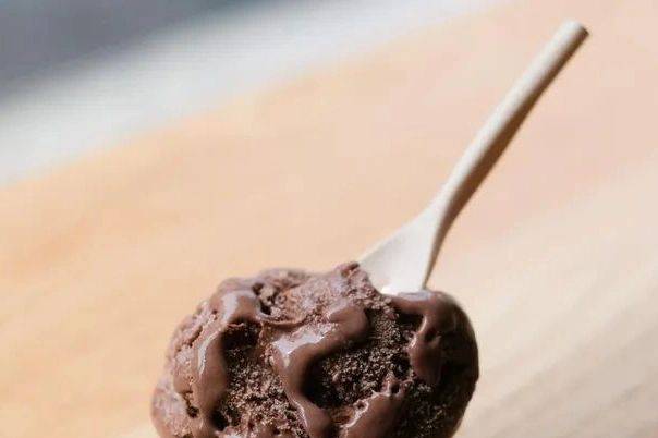 Helado de chocolate