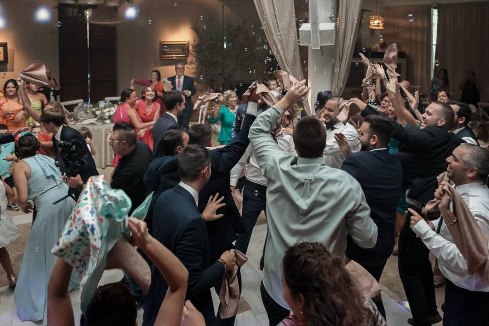 La entrada al banquete