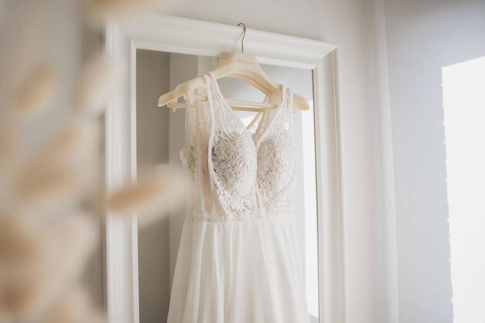 Wedding dress