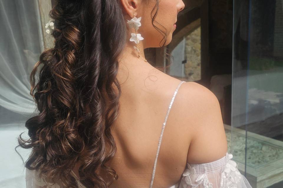Maquillaje y peinado