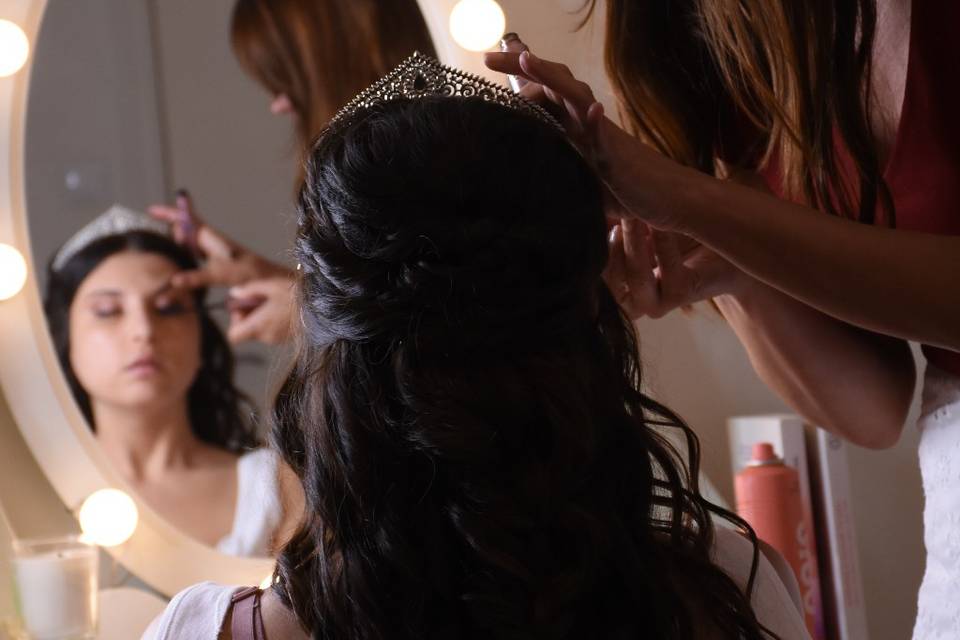 Prueba de peinado y maquillaje