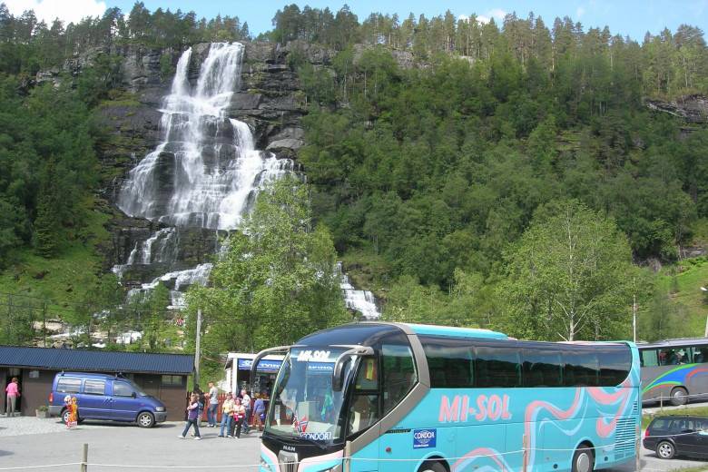 Bus de 63 plazas