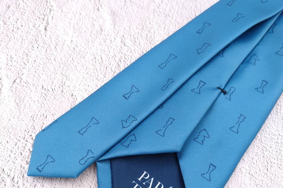 Detalle de corbata personalizada