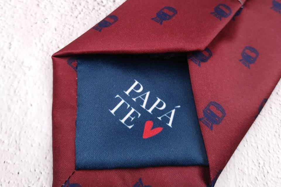 Detalle de corbata para papá