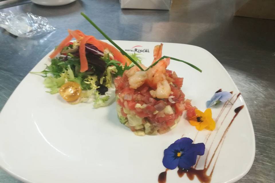 Tartar de salmón y aguacate