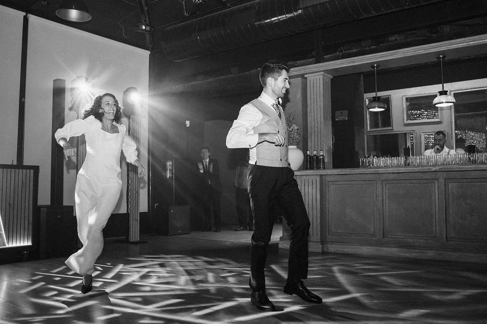 Baile