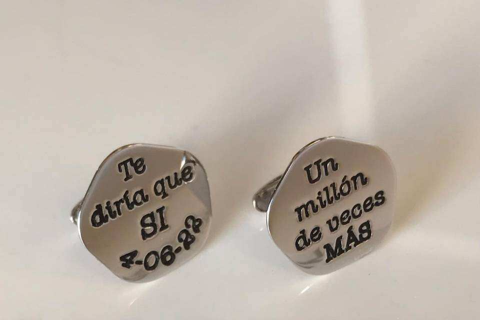 Gemelos de boda personalizados