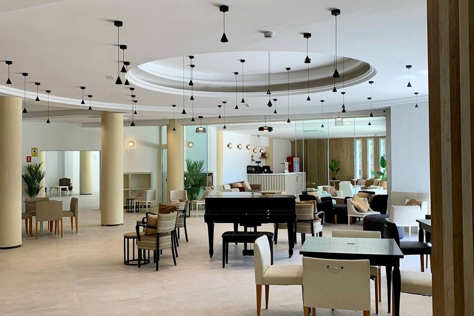 Cafetería piano bar