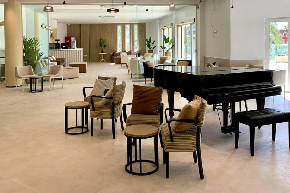Cafetería piano bar