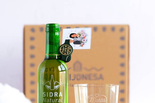 Mini Sidra y Vaso grabado