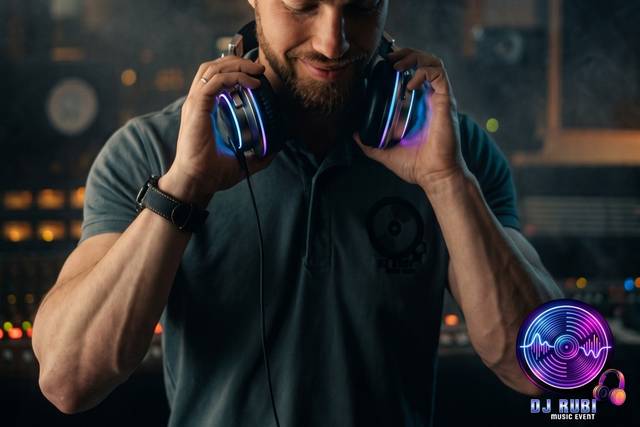 Rubí Dj