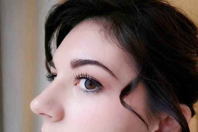 Peinado maquillaje de invitada