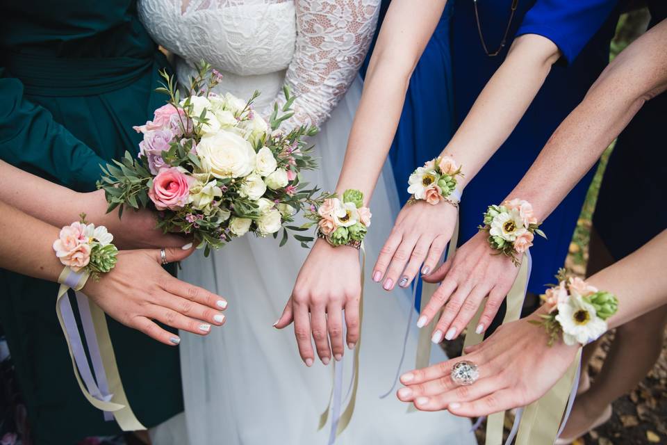 Pulseras florales