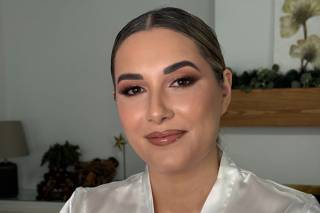 Laura Cantos Maquillaje y Peinado