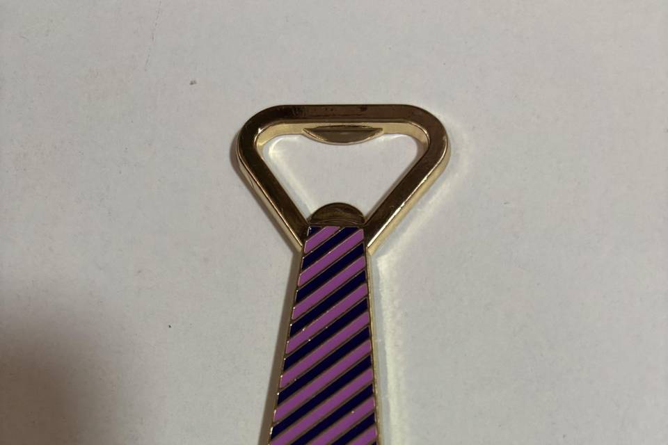 Abrimos forma corbata