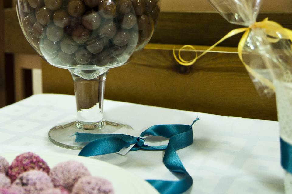 Detalle de mesa de chuches