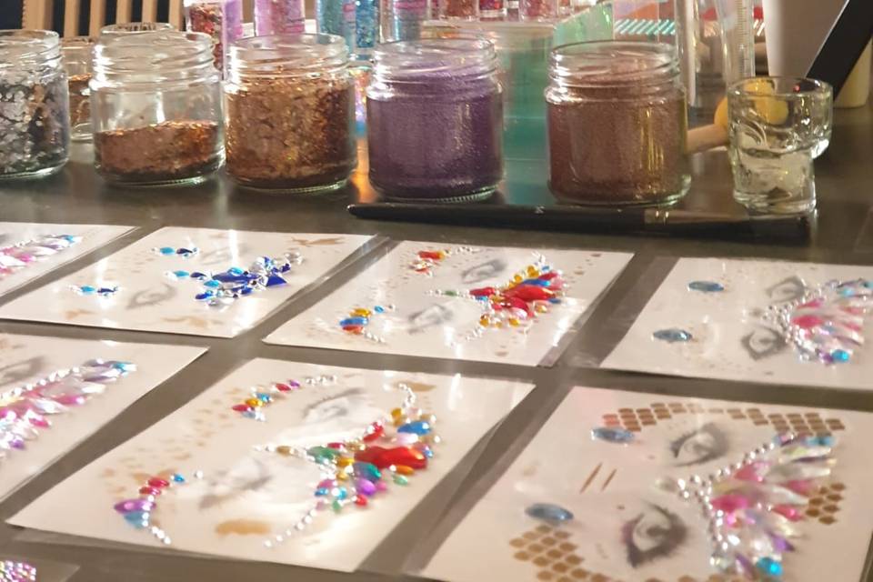The Glitter Bar