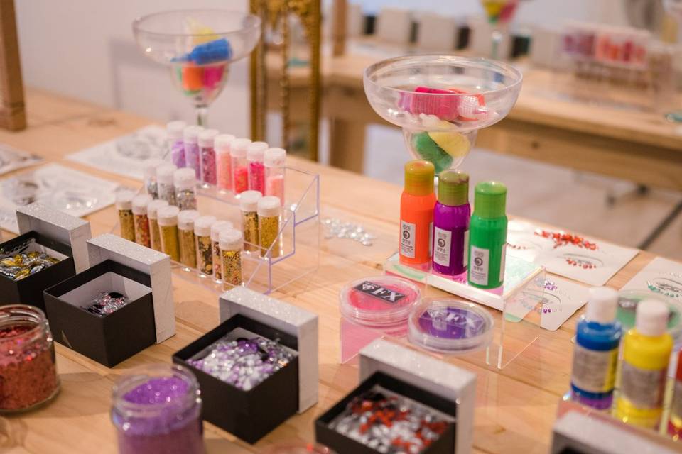 The Glitter Bar