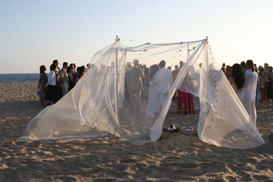 Decoración boda civíl en la playa