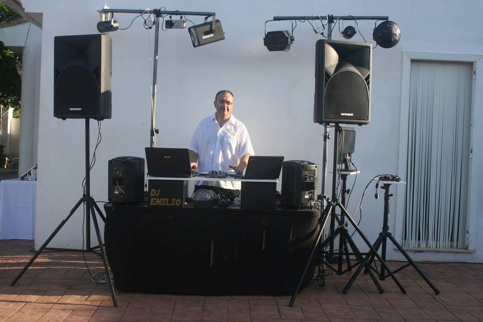 Emilio DJ